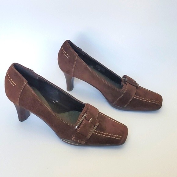 AEROSOLES BROWN SUEDE HEELS BUCKLE SQUARE TOE SIZE 8 CONTRAST STITCHING LOAFER - Picture 3 of 9